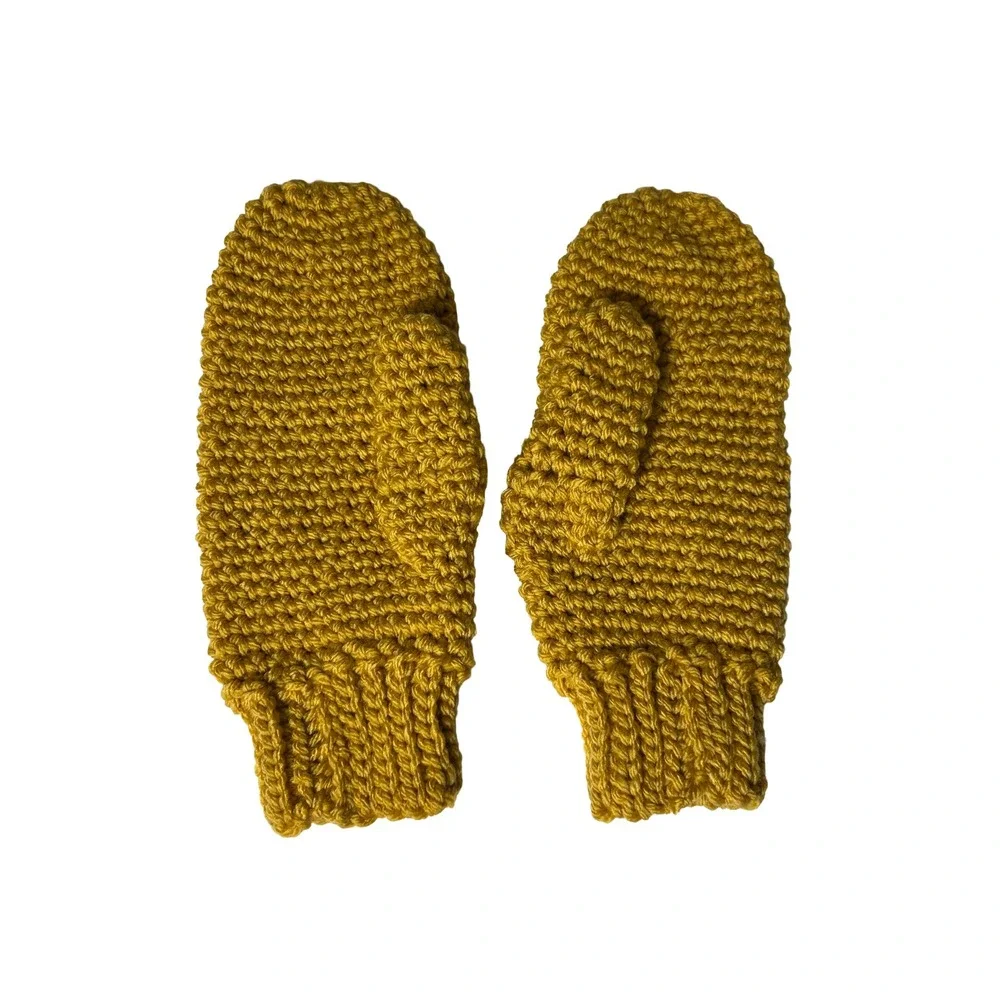 NWOT Handmade‎ Gold Chunky Knit Mittens Winter Cozy Warm Accessories